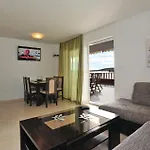 Apartment Zatoglav 32
